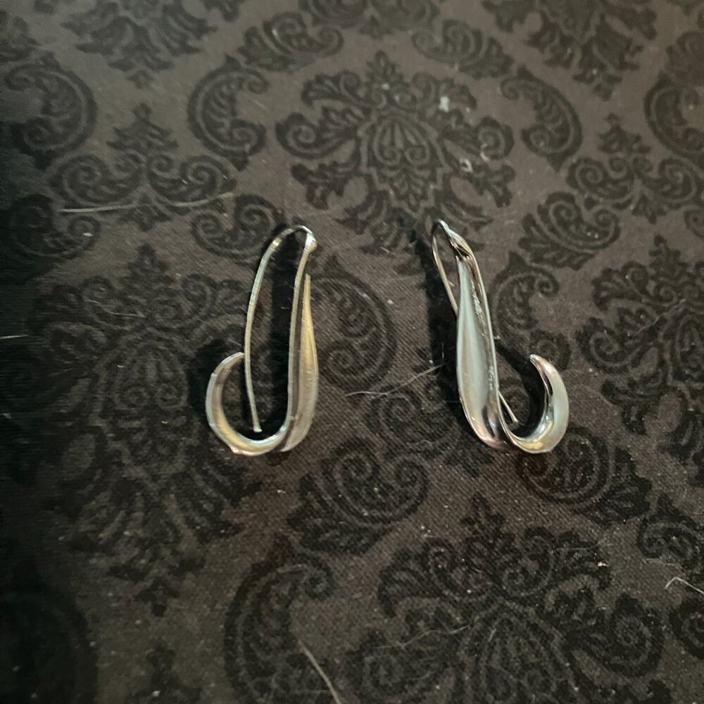 Gold & Silver Twist Design Hook Earrings NEW - Picture 3 of 3
